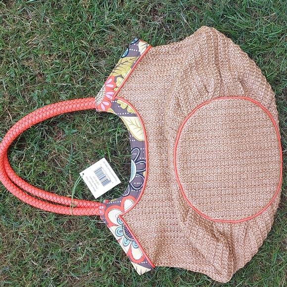 Vera Bradley Straw Bucket Tote Flower Shower - Picture 2 of 11